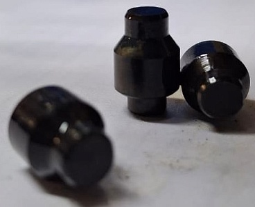 Новая партия фиксаторов из стали 40Х успешно прошла контроль качества и готова к отгрузке